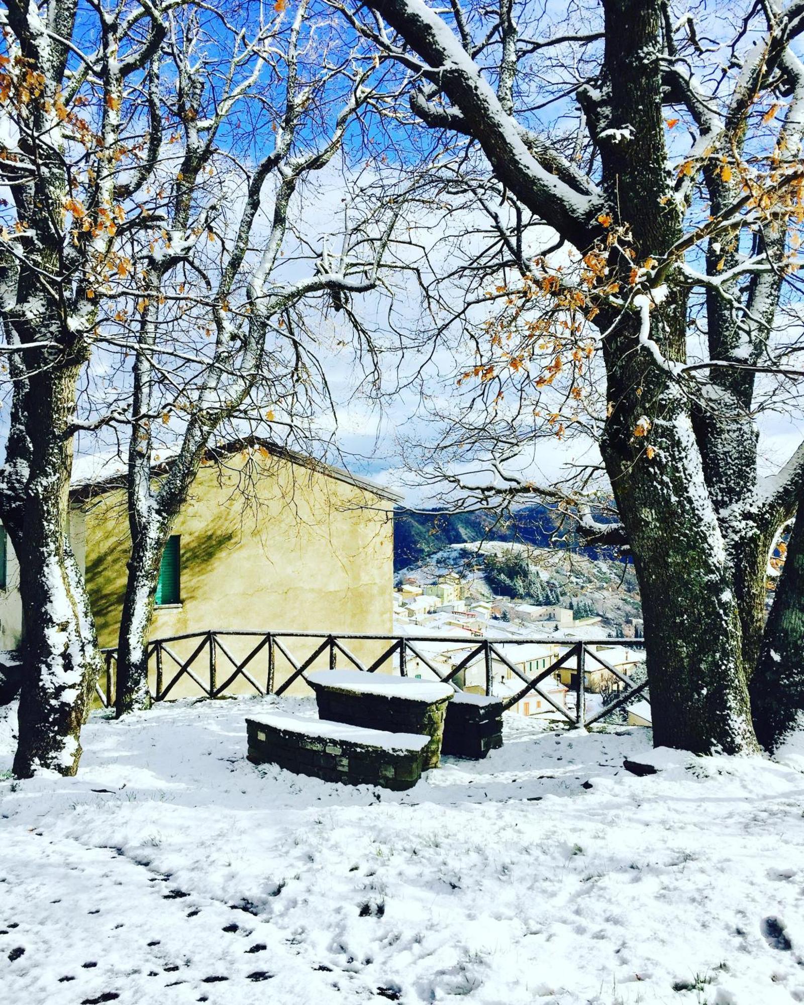 Ambrosia Hostel Alessandria del Carretto Екстериор снимка